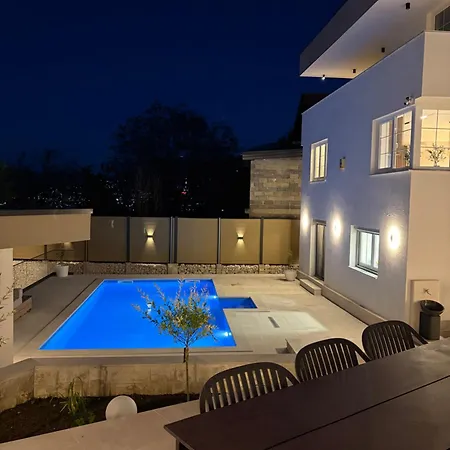 White House Saraievo