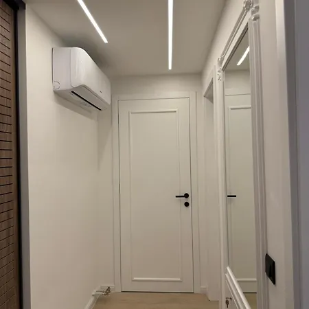 White House Villa *