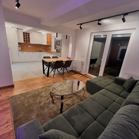 White House Villa *
